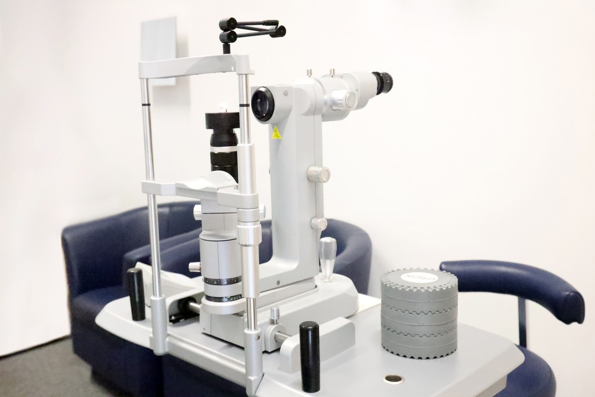 Glaskörpertrübung Diagnose - Augenarzt Mainz